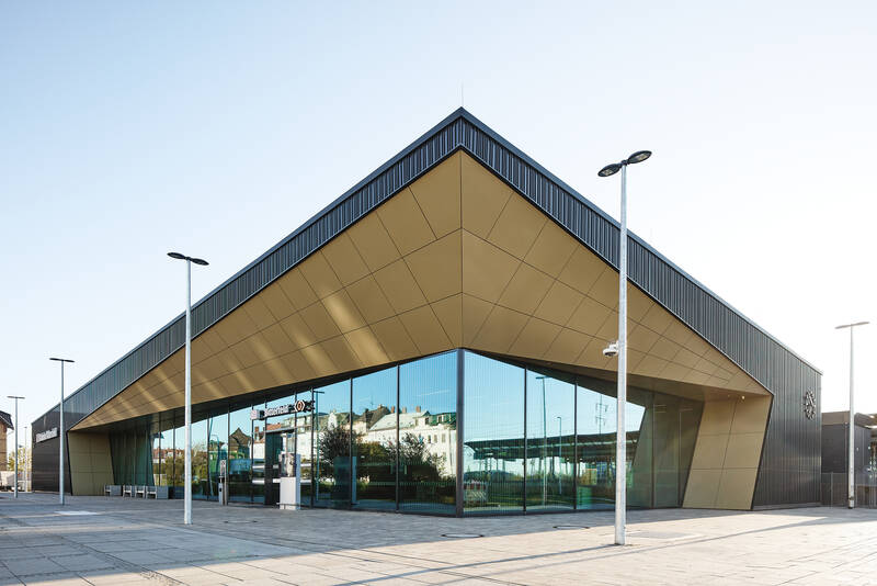 referenzberichte/bahnhof-bitterfeld